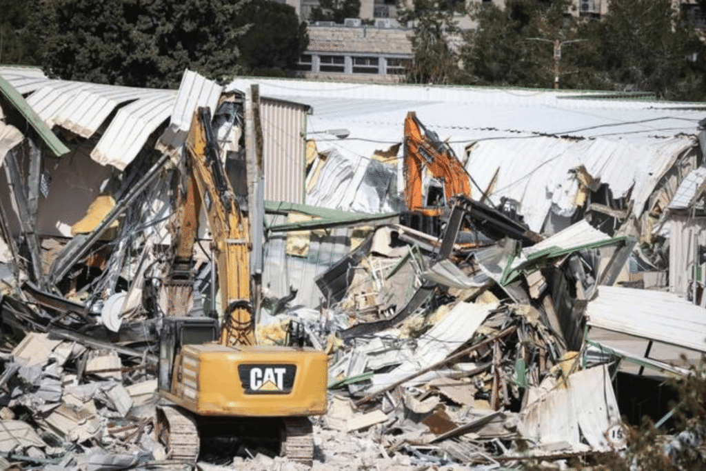 Reliable Construction Scrap Buyer in Qatar